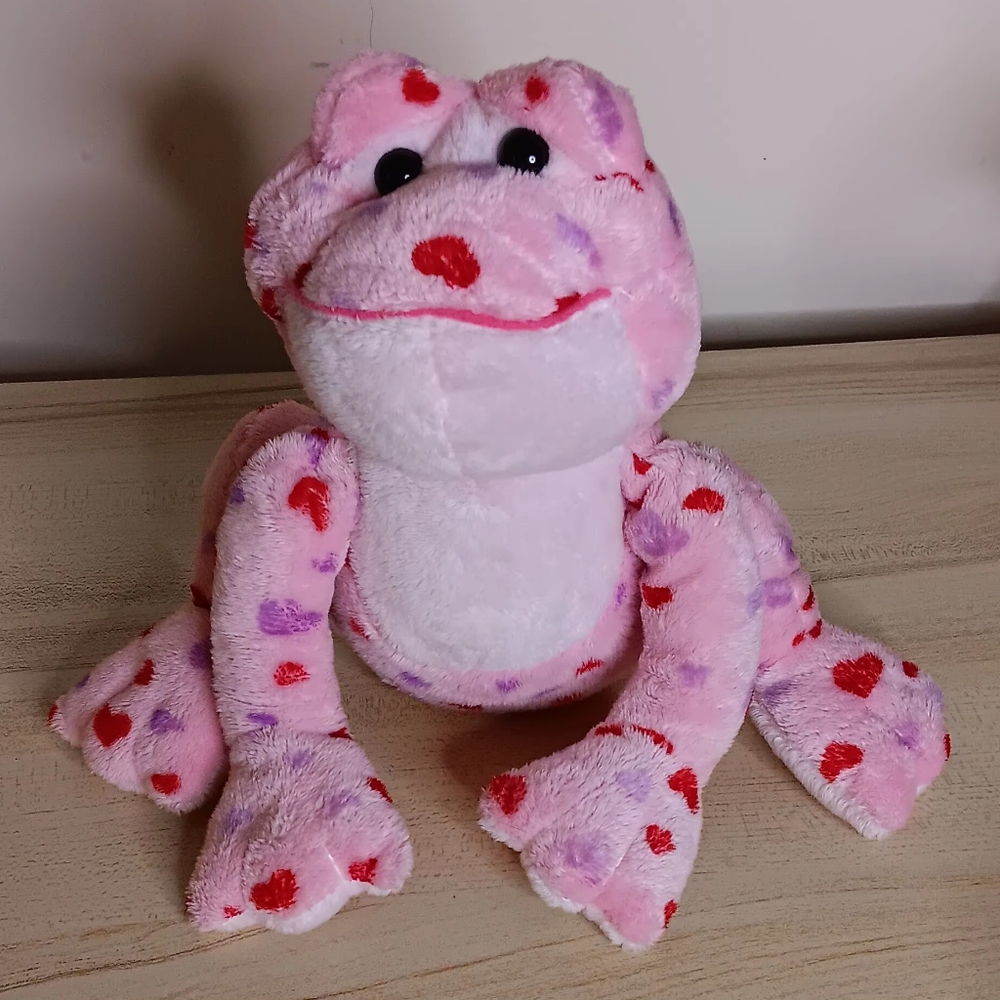 Ganz Love Frog 8 inch Plush Stuffed Animal Pink with Red Hearts.